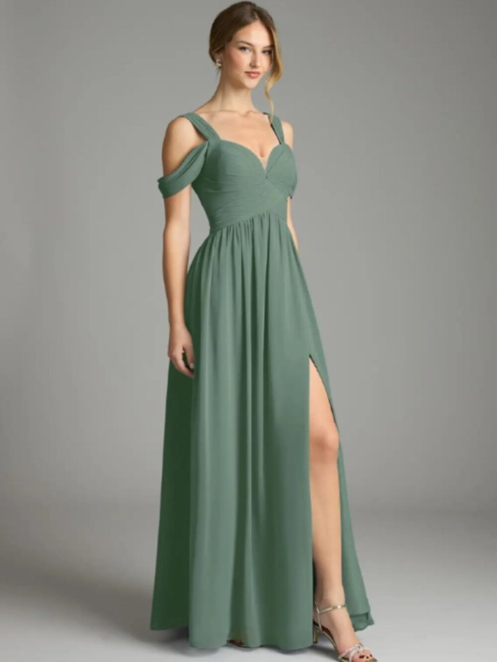 Azazie bridesmaids dress  size 4 NWT